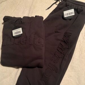 White Fox Boutique From The Archives Lexi Hoodie Set. Size Small & S/M Black